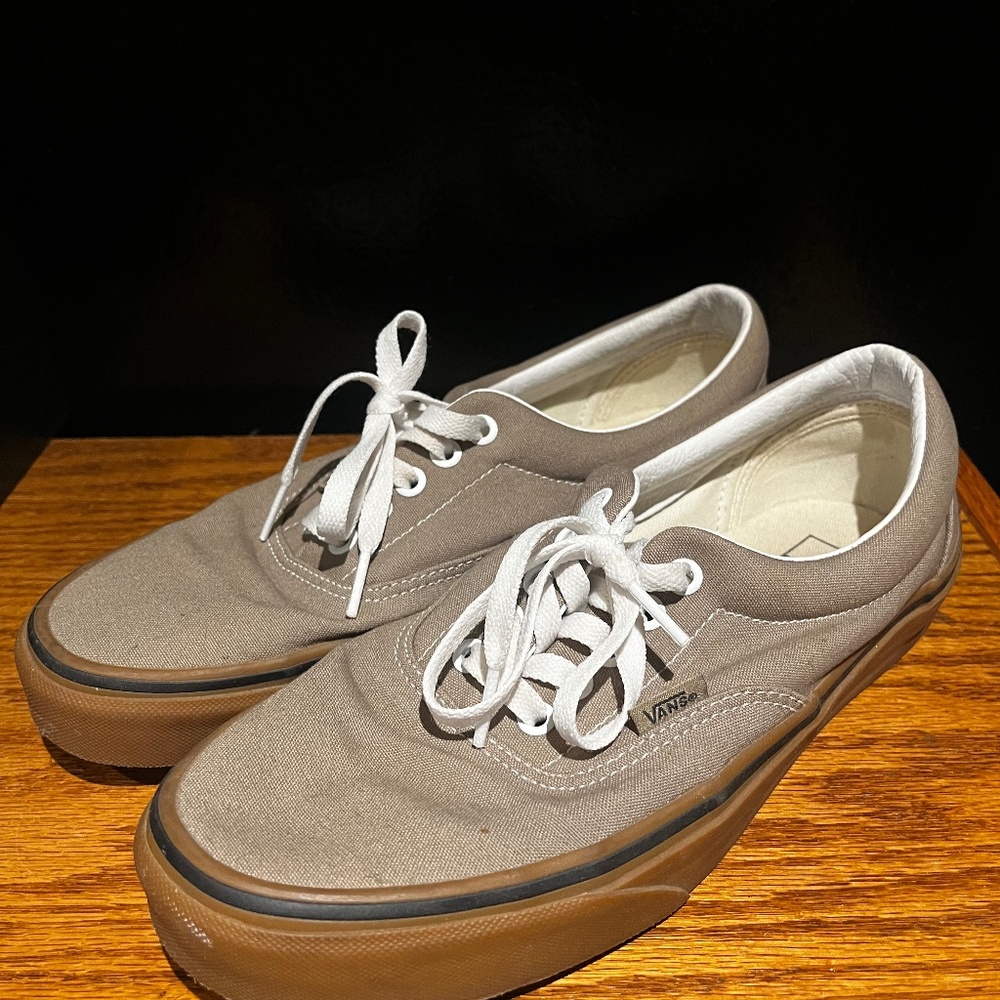 Vans Authentic Beige Mens Size 8 Women's Size 9.5 Used Gum Soles